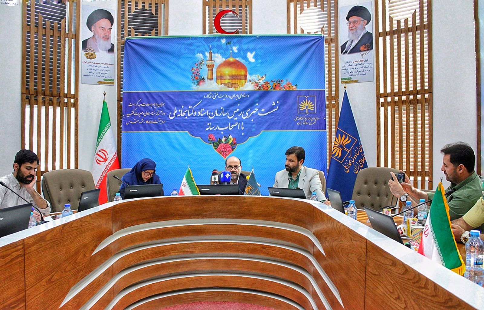 کمتر از یک درصد اسناد، محرمانه است