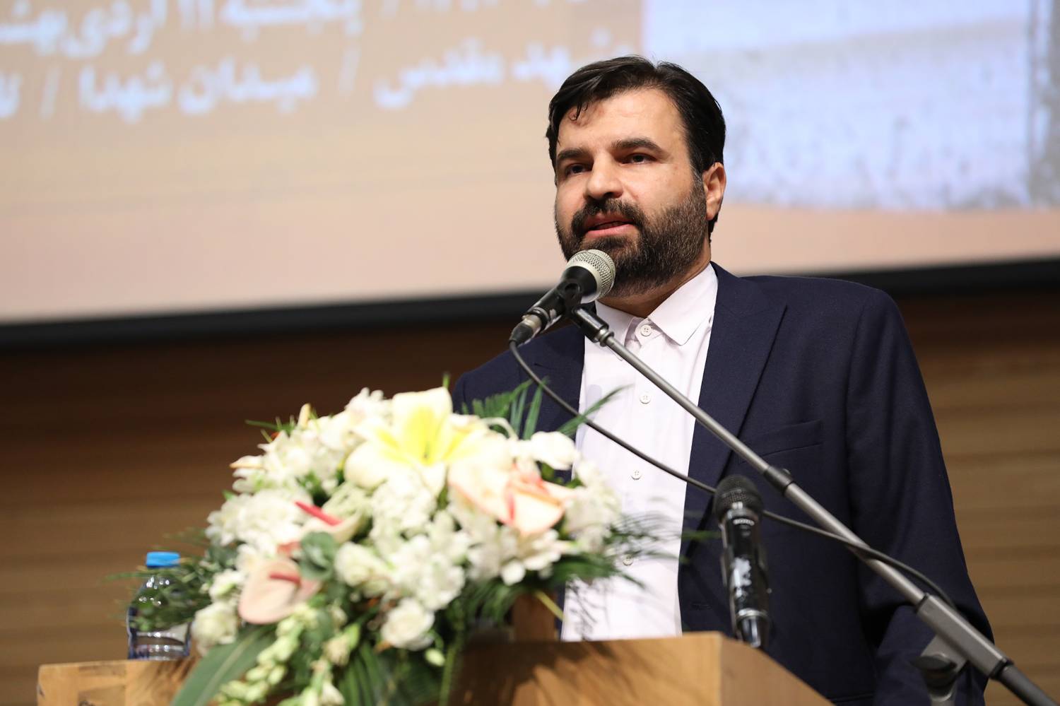 اسناد ملی، حافظ گنجینه‌هایی چون خلیج فارس!