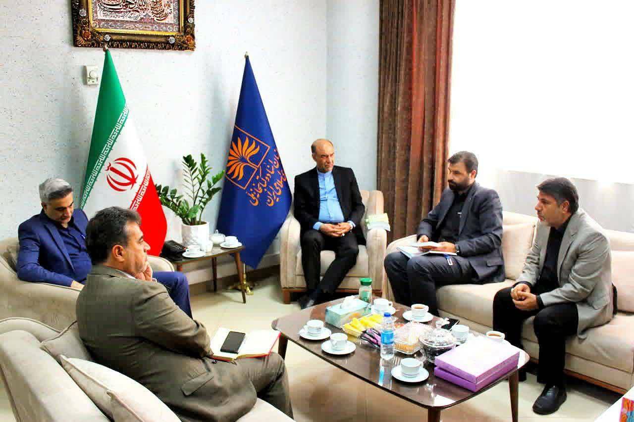 تکمیل ساختمان مرکز اسناد و کتابخانه ملی شرق کشور چشم انتظار توجه استاندار